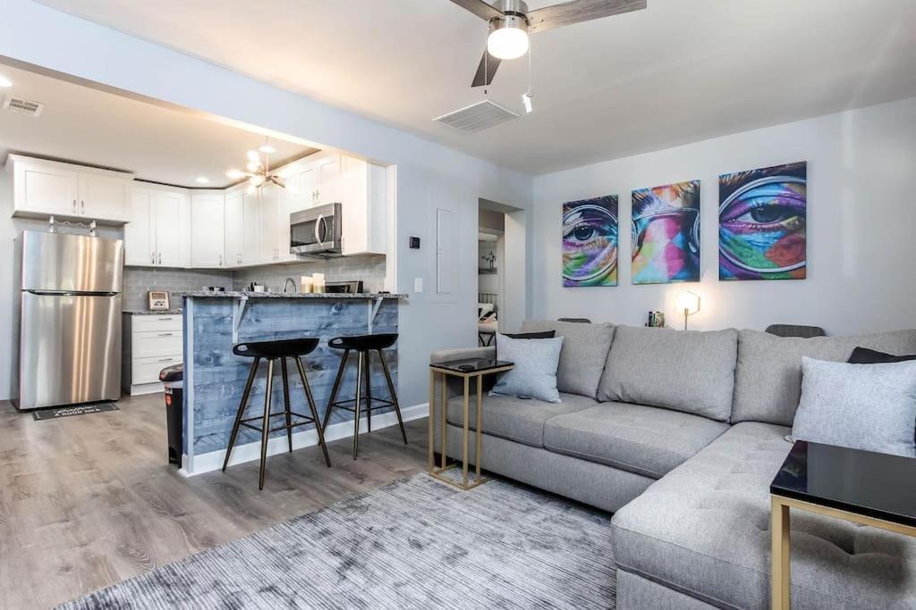 West End Bungalow Perfect To Work, Play, & Escape Atlanta Extérieur photo