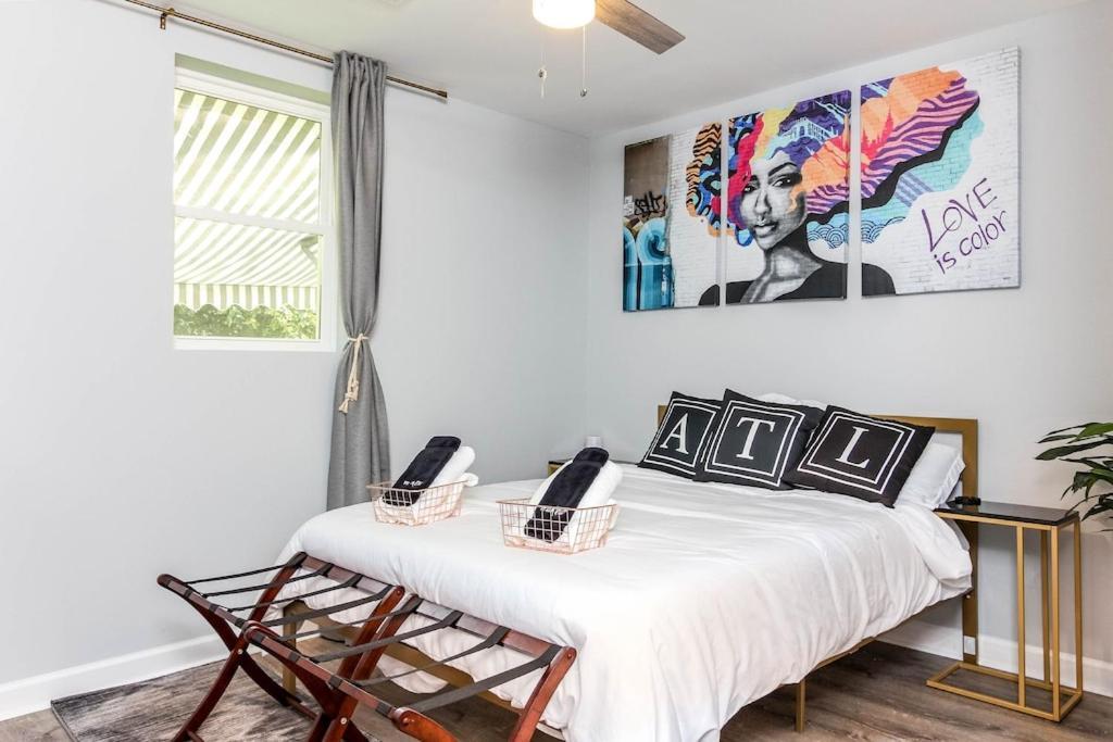 West End Bungalow Perfect To Work, Play, & Escape Atlanta Extérieur photo